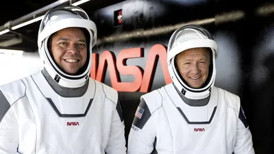 Omul din spatele costumelor astronauților de la bordul capsulei SpaceX