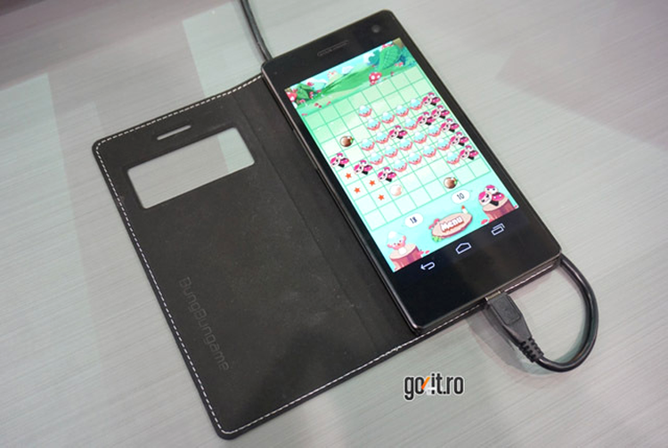 BungBungame Wolf - husa smartcover din pachet