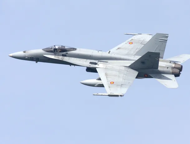 Alerte „Alpha Scramble” la Mihail Kogălniceanu: Cum interceptează avioanele F-18 spaniole dronele intrate în spațiul aerian românesc