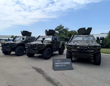FOTO | Primele 12 vehicule blindate Cobra II fabricate în România, livrate Armatei: 10 variante, producție de la zero, nu doar asamblare
