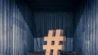 De ce hashtagurile și-au pierdut relevanța pe rețelele de socializare și cine decide acum ce conținut ne apare online?