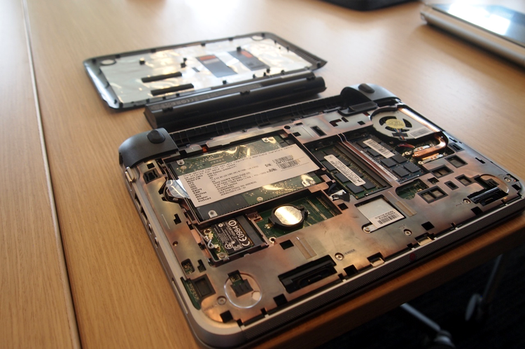 HP Pavilion DM1