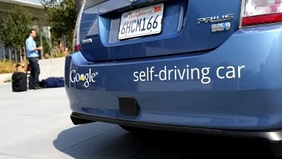 Autoturismul care se conduce singur, produs şi lansat chiar de Google în viitorul apropiat?