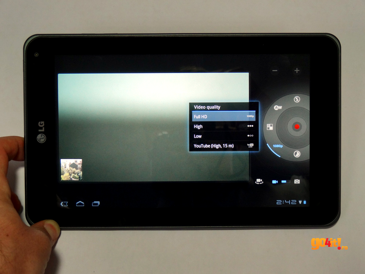 LG Optimus Pad V900