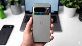 Google lucrează la un laptop Pixel și la funcția de iluminare „Pixel Glow”, care va fi disponibilă și pe telefoane