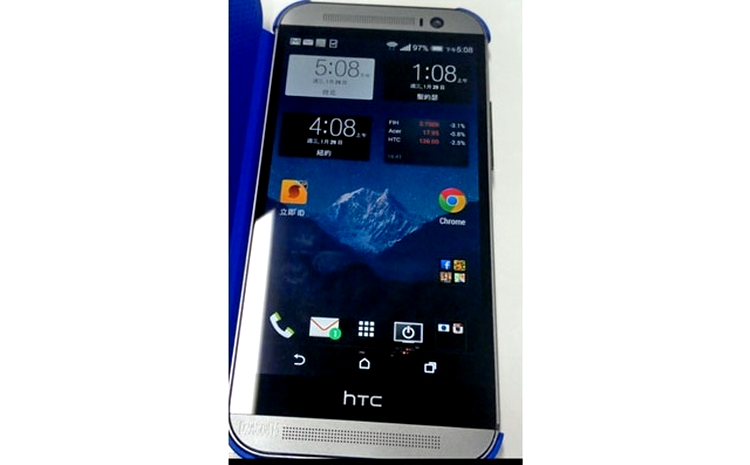 Noua imagine cu viitorul HTC One 2 (M8)