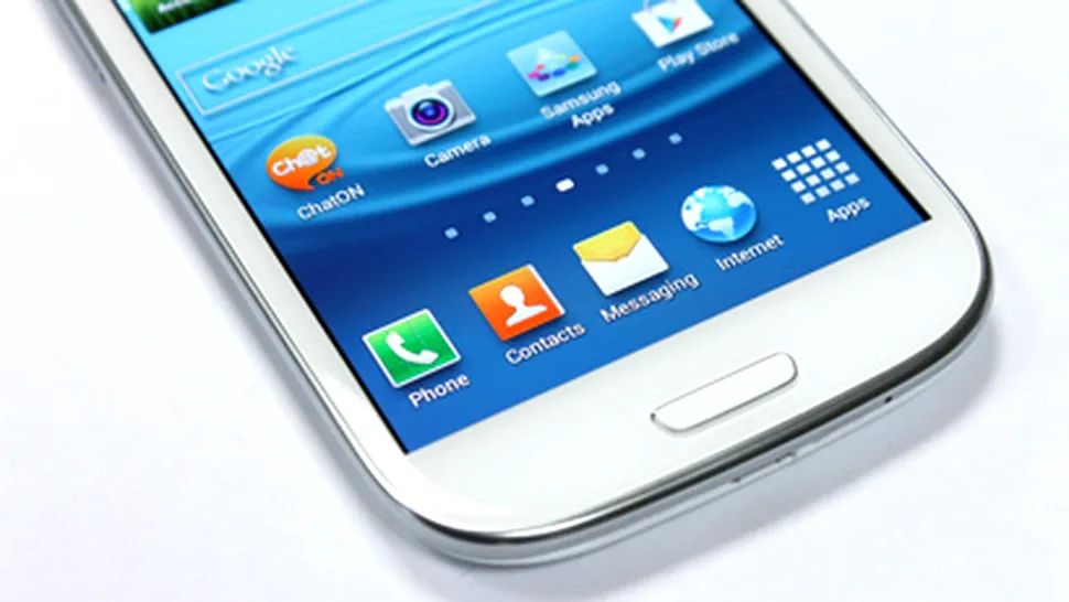 Un Samsung Galaxy S III a explodat în buzunarul unui utilizator