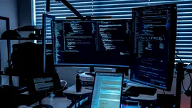 Cum detectezi deplasarea laterală în rețea înainte ca atacatorii să ajungă la datele critice (P)