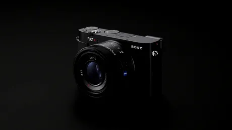 Sony RX1R III: Cameră compactă full-frame cu senzor de 61MP, obiectiv Zeiss și vizor OLED