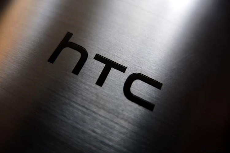 HTC One M9 - prima apariţie la MWC 2015