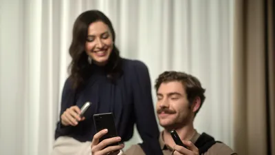 Când designul se îmbină cu experiența de utilizare, apare noul Ploom AURA