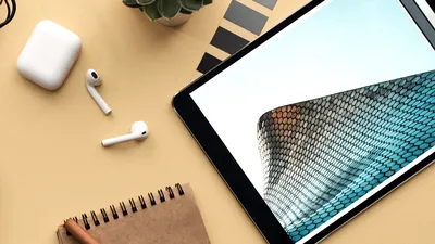 Apple pregătește noi căști AirPods și iPad cu ecran mini-LED pentru începutul anului 2021