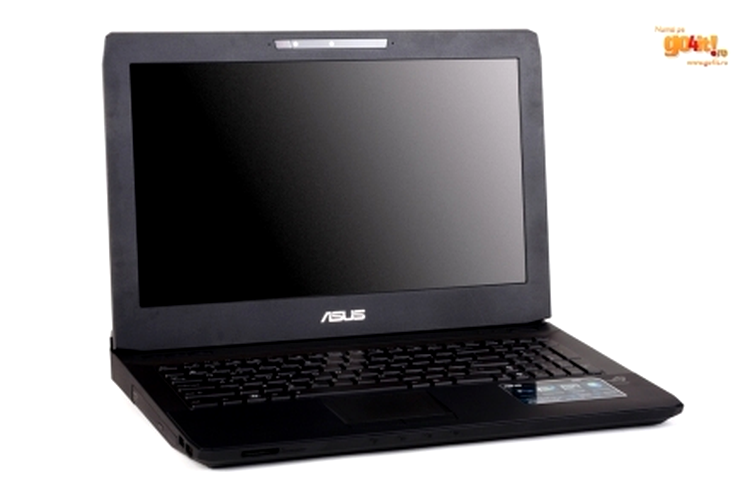 Asus G53J - în premieră cu Nvidia GeForce GTX 460M