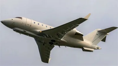 Un avion american de spionaj plecat din România patrulează în Marea Neagră: rază de acțiune de 600 de kilometri