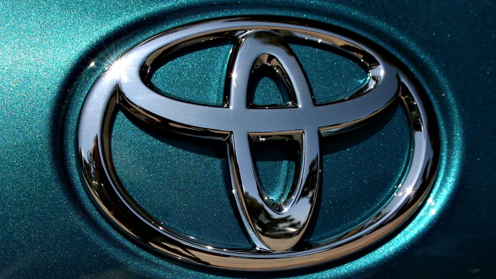Toyota va prezenta în 2021 prima mașină electrică echipată cu acumulatori solid state
