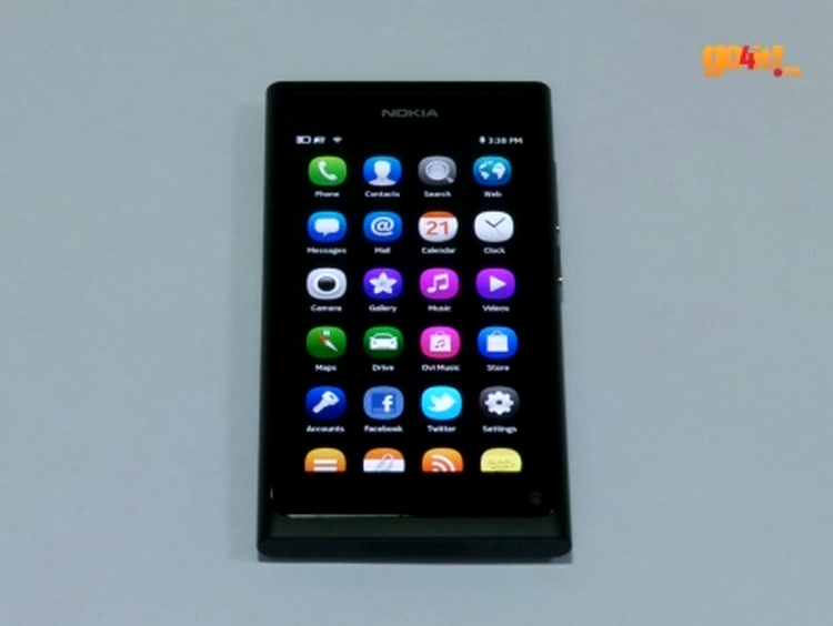 Nokia N9 în redacţia Go4it.ro!