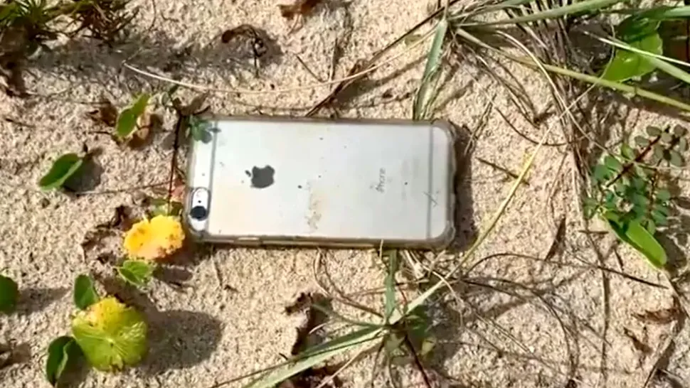 VIDEO: Un iPhone 6s a căzut dintr-un avion care zbura la 300 de metri altitudine și încă funcționează