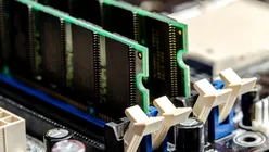 PC-ul tău are 16 GB de memorie RAM, dar funcționează ca și cum ar avea doar 8 GB. Această singură setare este motivul