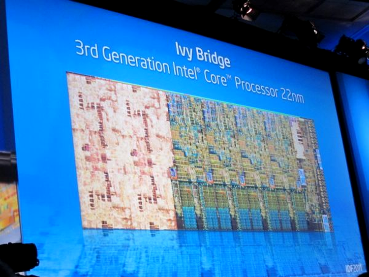 Intel a lansat familia Ivy Bridge, de procesoare pe 22 nm