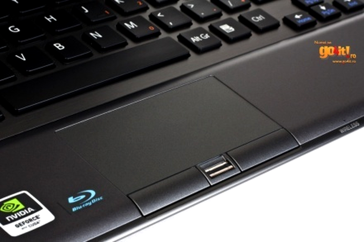 Touchpad-ul cu cititor de amprentă al lui VAIO Z