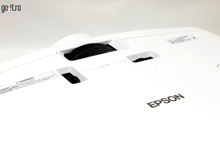 Epson EH-TW7200 - uşor de instalat şi configurat
