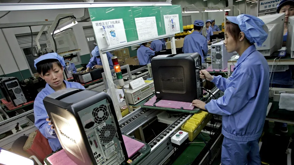 STUDIU: Producătorii de PC-uri vor părăsi în număr mare China