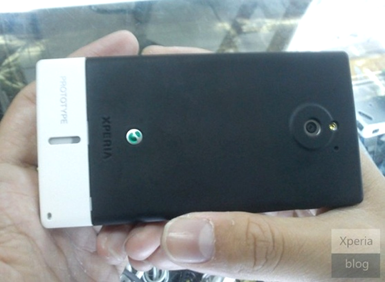 Sony Ericsson MT27i 'Pepper', un nou model Xperia la orizont