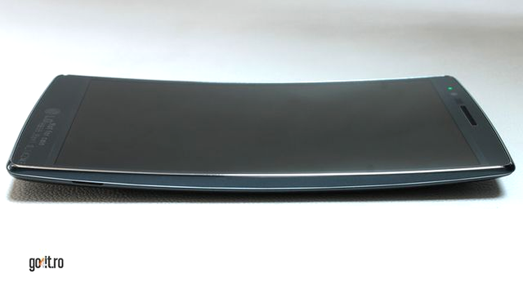 LG G Flex 2 - Un smartphone cu un profil cel puţin interesant