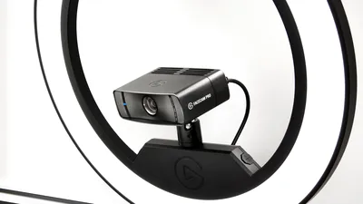 Elgato anunță Facecam Pro, o cameră web 4K pentru streaming