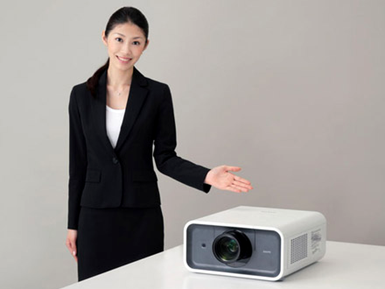Sanyo LP-XP100L