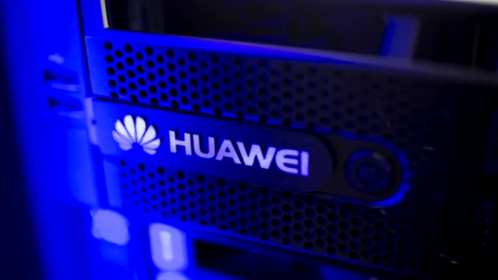 Huawei intră în ofensivă, dând în judecată jurnalistul francez care acuză legături cu Guvernul Chinez