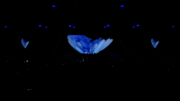 Telefonul Samsung cu ecran pliabil