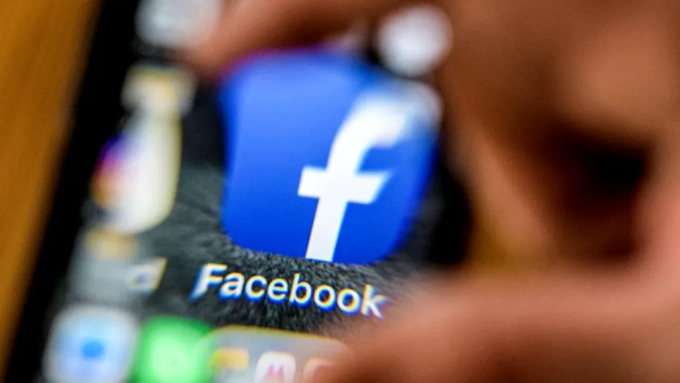 O marcă renumită boicotează Facebook și Instagram