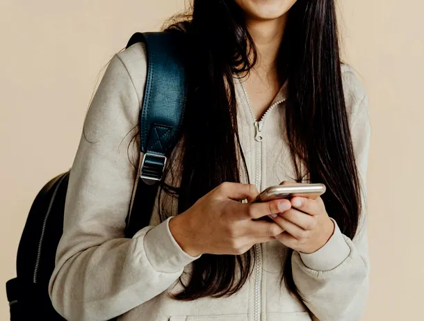 Tragedie în India: Trei surori s-au sinucis după ce au rămas fără telefoane