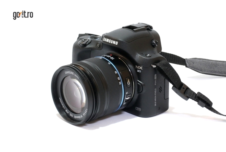 Samsung NX20 - un mirrorless de top cu modul WiFi