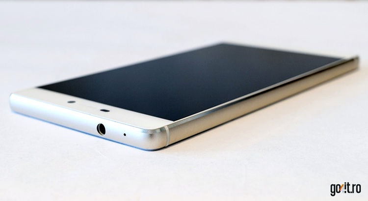 Huawei P8 - Gorilla Glass 3 şi aluminiu