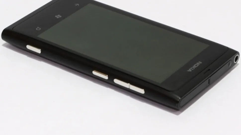 Nokia Lumia 800: Windows Phone finlandez în teste la go4it