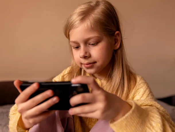 TikTok ajunge la primul acord cu un stat privind acuzațiile legate de siguranța adolescenților: va plăti 100 de milioane de dolari și va limita utilizarea zilnică de către copii