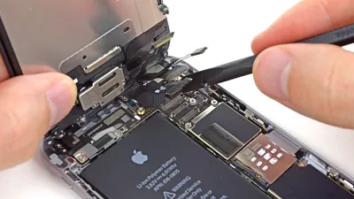 Qualcomm vrea un procent din costurile de reparaţie ale iPhone-urilor, chiar dacă brevetele sale nu acoperă asta