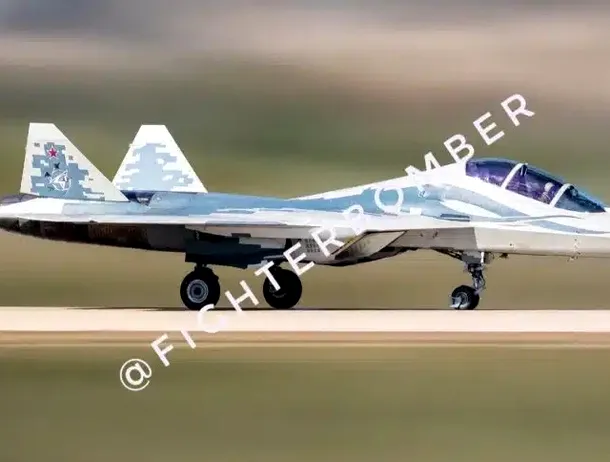 Rusia a dezvoltat o nouă versiune a avionului Su-57 Felon. La ce ar putea folosi?