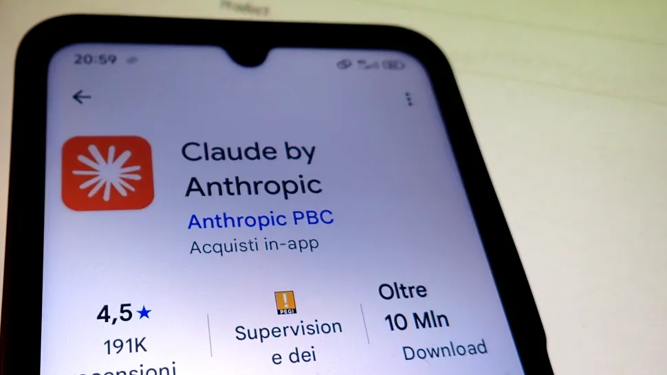 Claude de la Anthropic ajunge pe locul 1 în topul aplicațiilor gratuite Apple după disputa cu Pentagonul