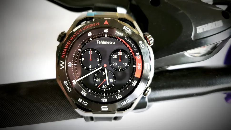 Review HUAWEI WATCH Ultimate 2: ceasul de lux care nu se „sperie” de aventuri, fie pe munte, fie sub apă