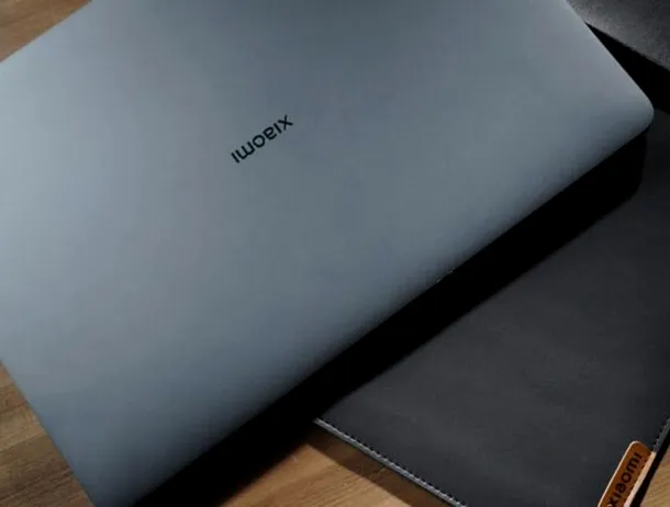 Xiaomi pregătește un laptop AI ultra-subțire cu procesoare Intel Ultra
