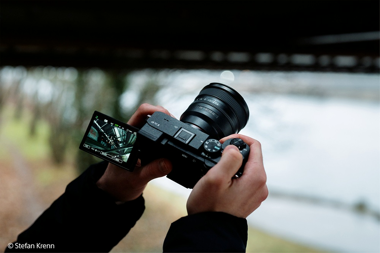 Sony FE 16mm