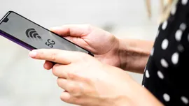 A doua cea mai mare bancă din România lansează servicii eSIM din aplicație. Cât costă 1 GB în Turcia sau SUA?