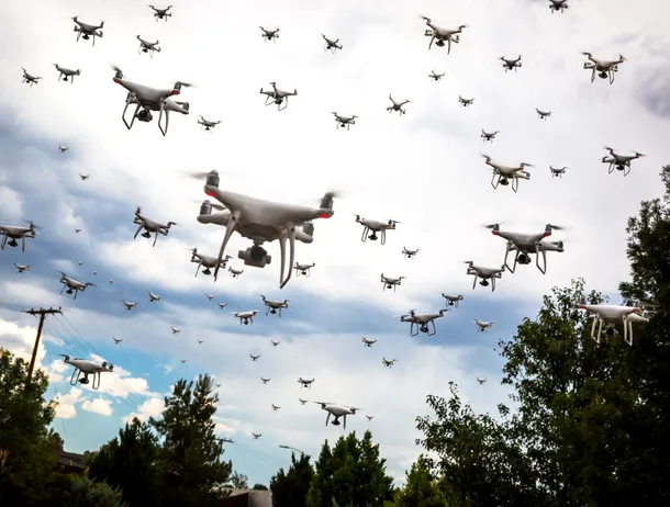 Micro-dronele și roboții fără motoare ar putea revoluționa domenii precum medicina