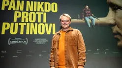 Video | „Domnul Nimeni împotriva lui Putin”: un documentar care arată, cu umor și optimism, cât de grea e viața într-un regim totalitar