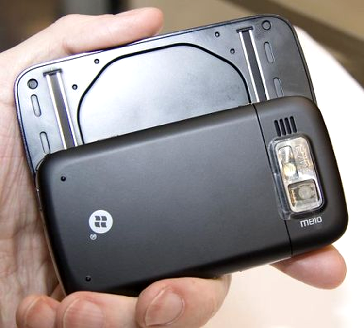 E-TEN Glofiish M810