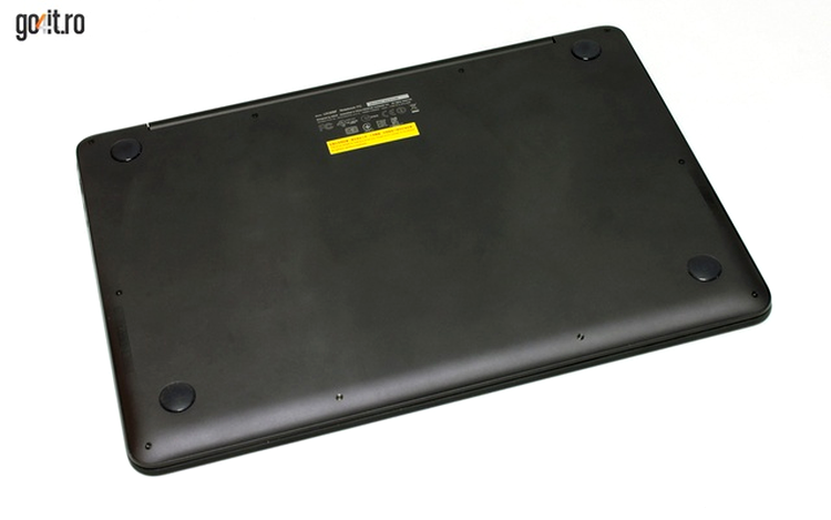 ASUS ZenBook UX305: un sistem audio compact, dar suficient de bun