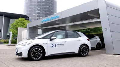 Noul vehicul electric Volkswagen ID.3, criticat dur în primul review al unei mari publicații auto